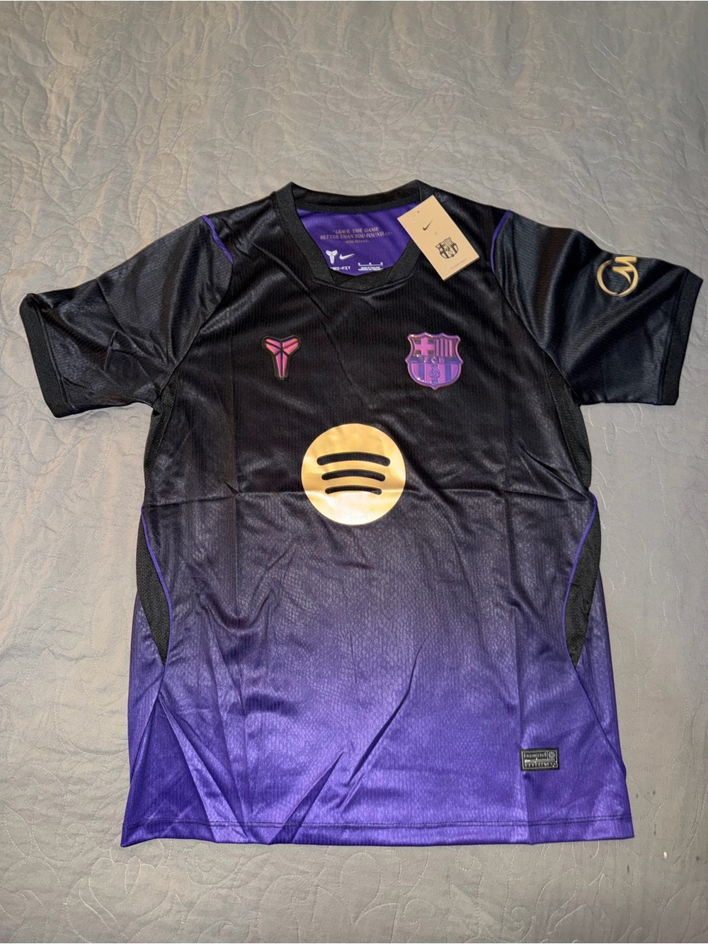 Barcelona 26/27 away jersey
